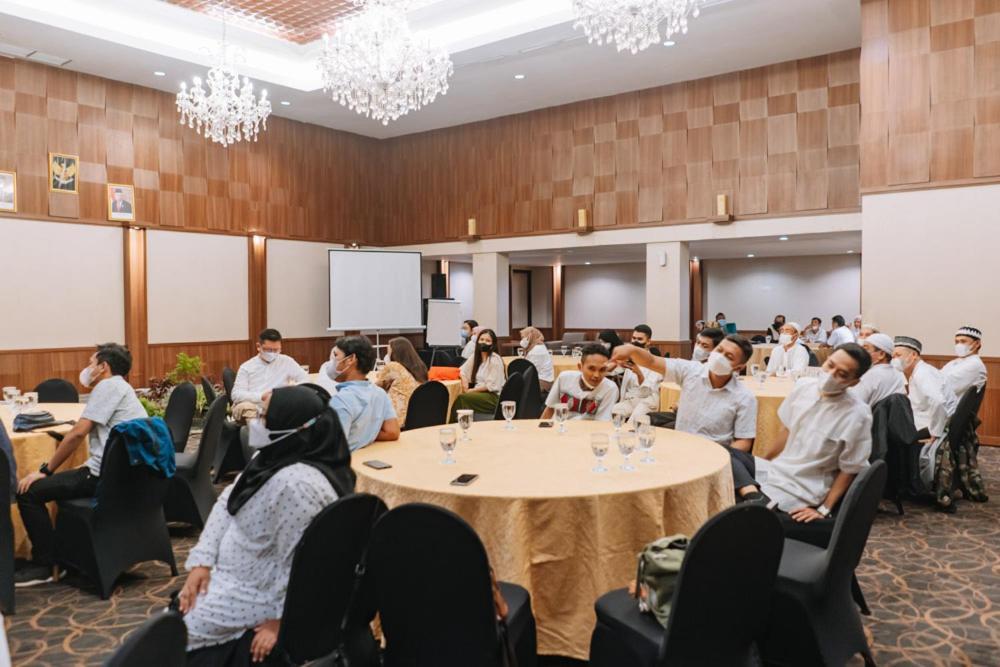 Anugrah Hotel Sukabumi Eksteriør billede