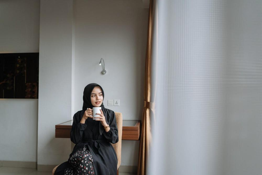 Anugrah Hotel Sukabumi Eksteriør billede